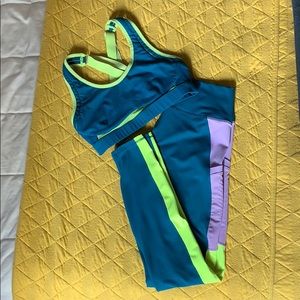 Fabletics Sports Bra and Leggings with pockets